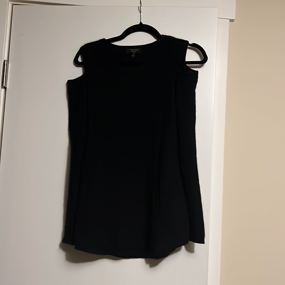 Charter Club 100% cashmere black sweater cold shoulder style